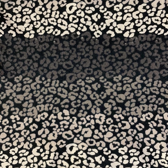 4/$24🦩 OP cheetah print Racerback tank top size juniors medium shades of grey - Picture 2 of 5